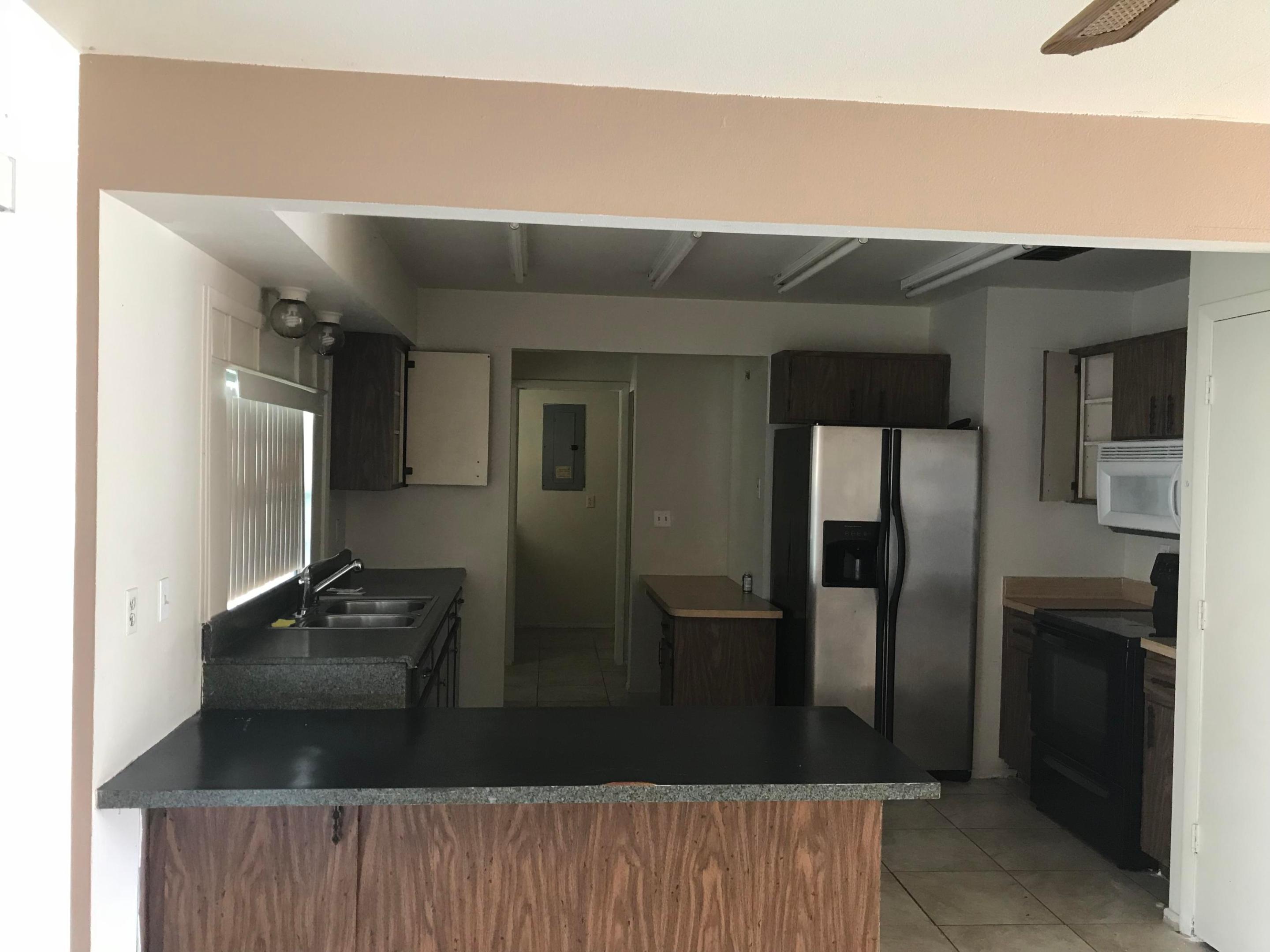 VERO BEACH HIGHLANDS - Residential Lease