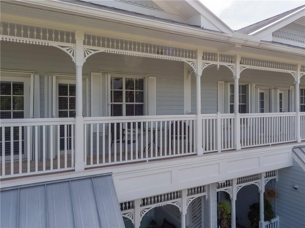 Islander Townhomes - Residential