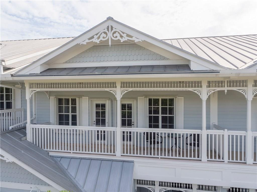 Islander Townhomes - Residential