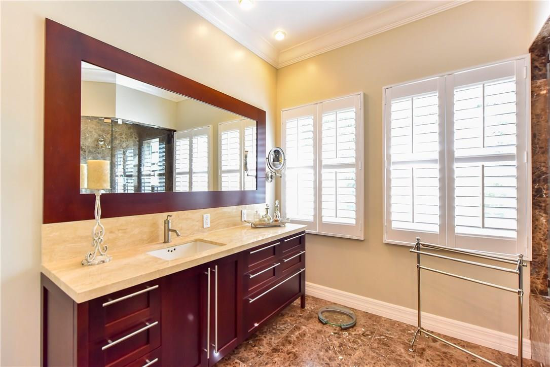 Islander Townhomes - Residential