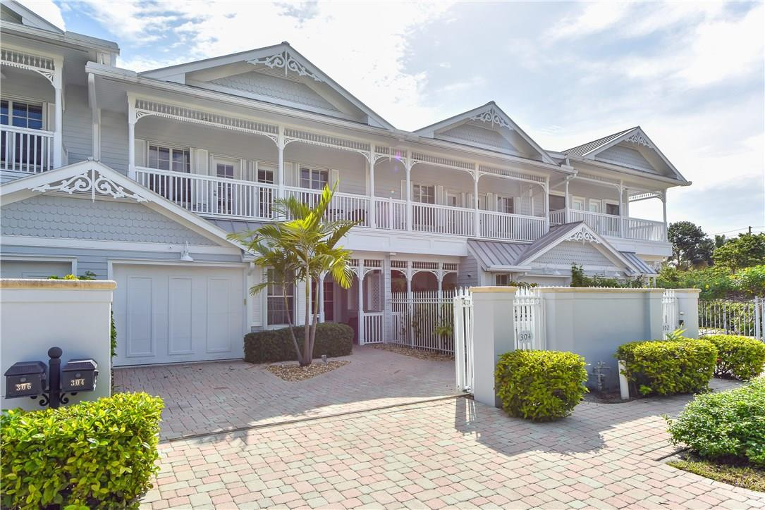 Islander Townhomes - Residential