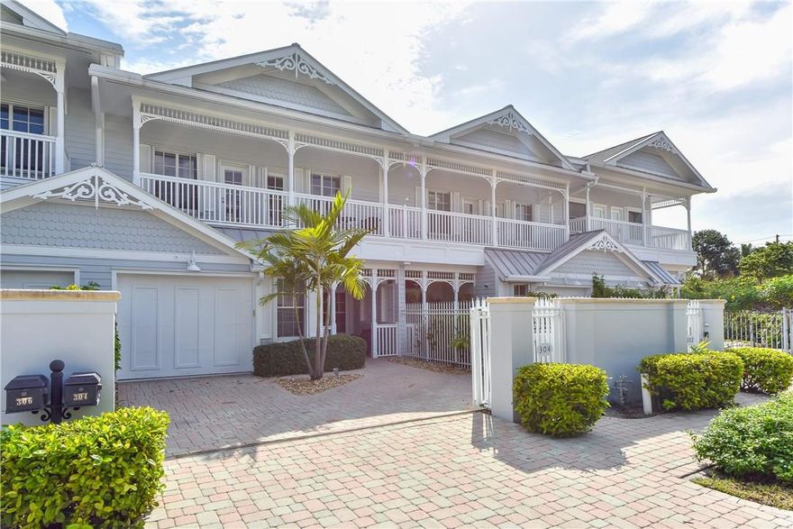 Renovated, Key West style townhouse in the heart of Victoria Park! Showroom-quality interiors upgraded with wood & tile floors, plantation shutters and a custom kitchen with exquisite granite counter-tops, rich wood cabinetry, stainless steel appliances and a breakfast nook. Spectacular master bedroom features vaulted ceilings, luxurious master bath and a huge walk-in closet that you have to see to believe! Private, low maintenance backyard complete with wood deck and spa. Accordion shutters throughout!