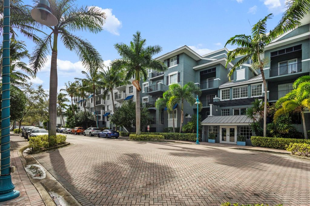 Photo of 250 NE 3rd Avenue #1317, Delray Beach, FL 33444 (MLS # R11045822)