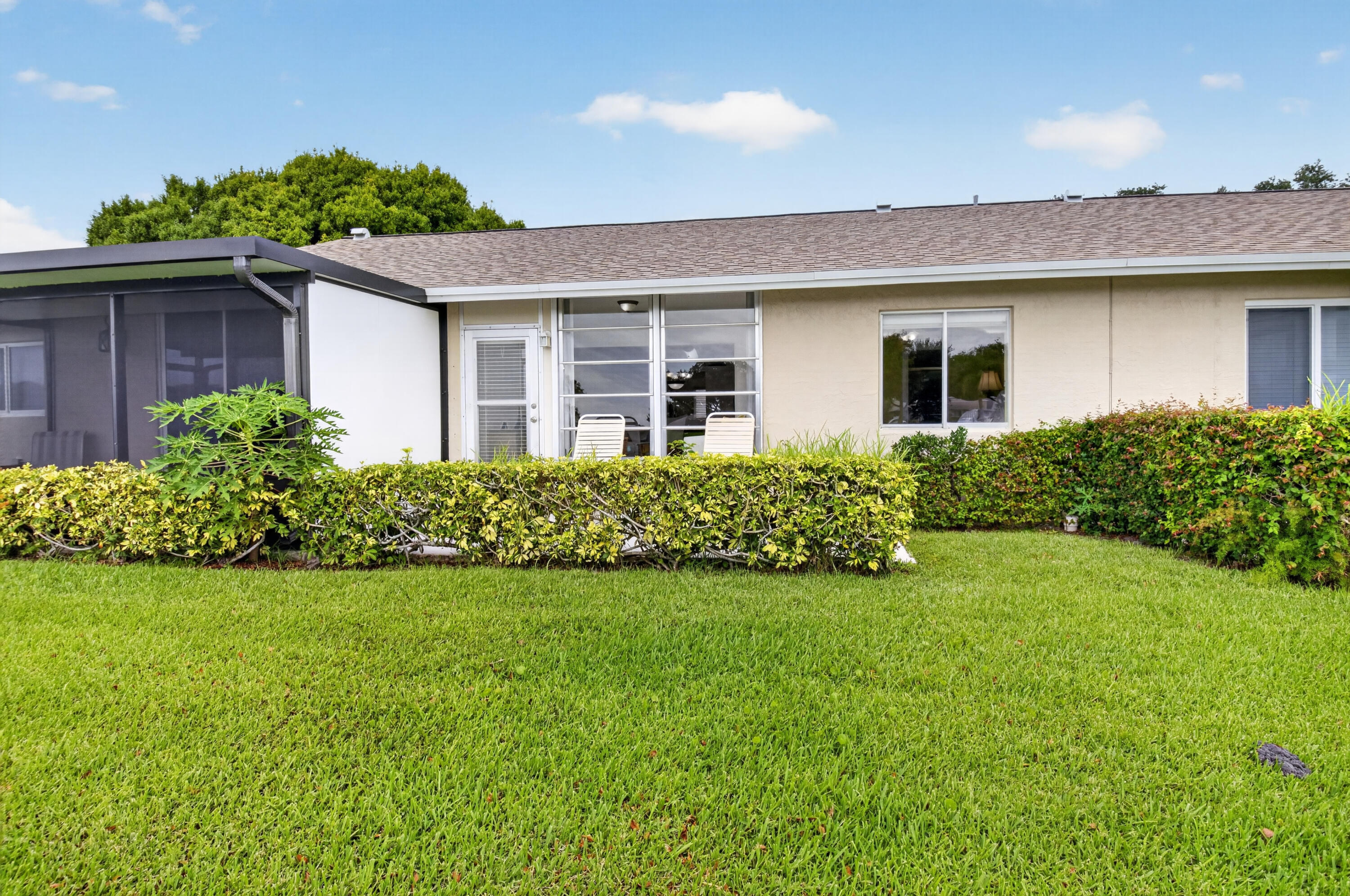 WHISPER WALK/GREENLEAF - Residential