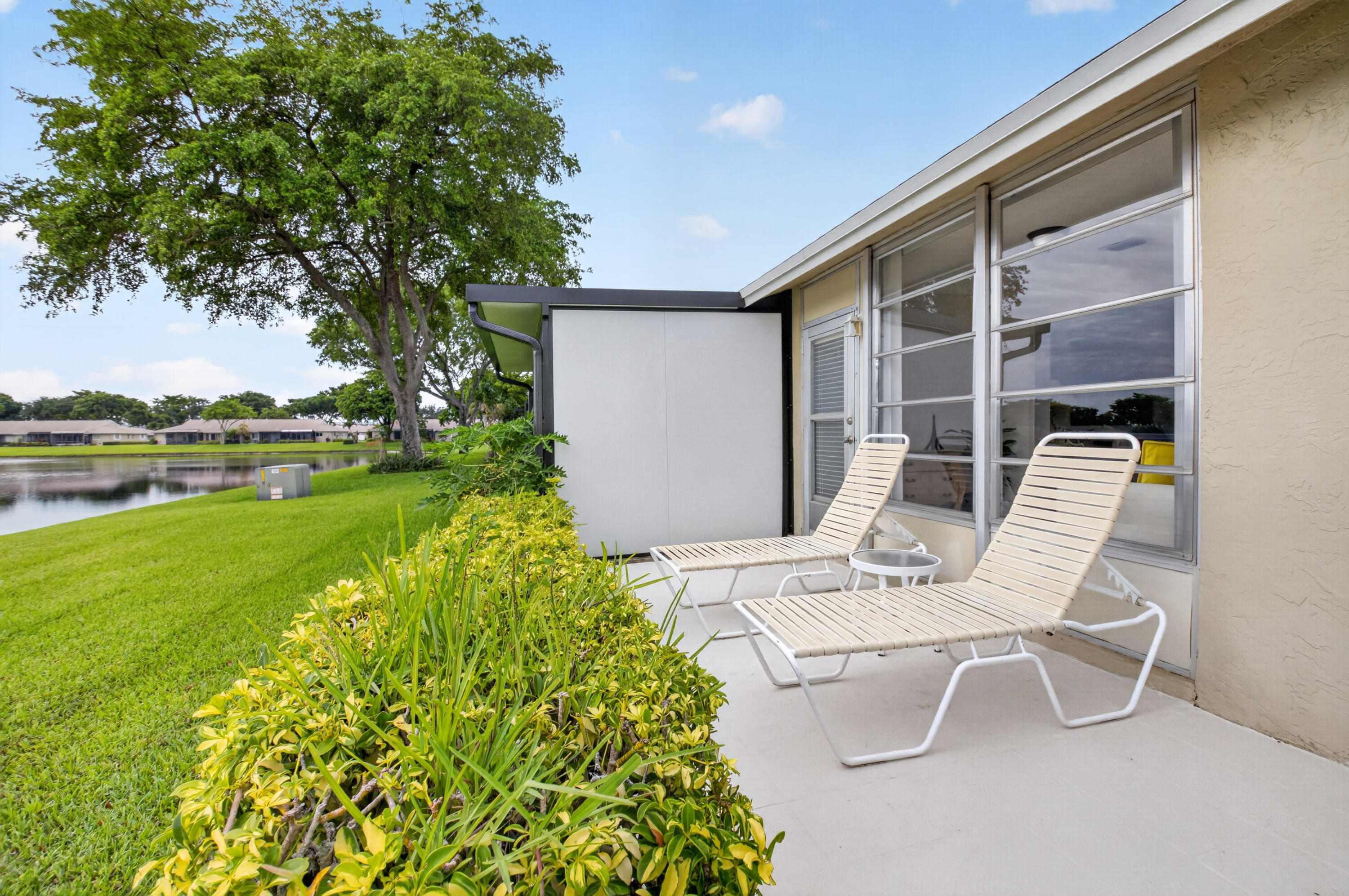 WHISPER WALK/GREENLEAF - Residential