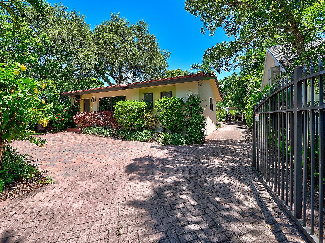 16 SE 9th Avenue