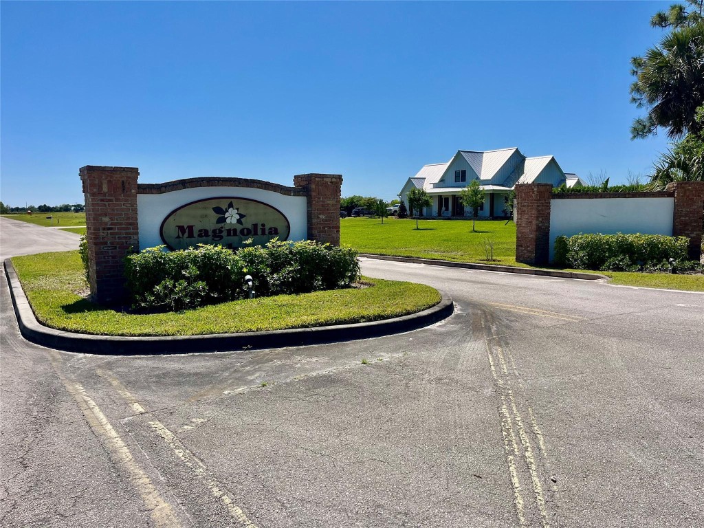 Magnolia Lakes - Land