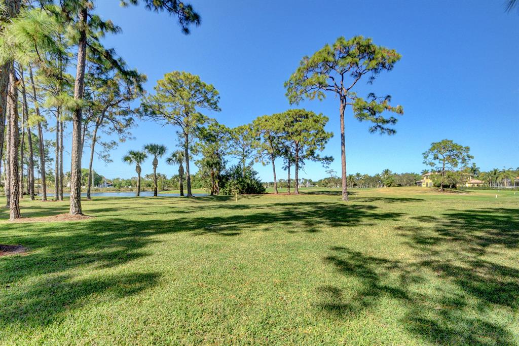 STONEWAL ESTATES - Residential