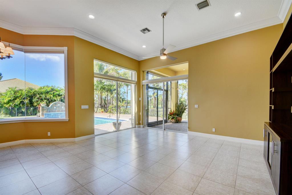 STONEWAL ESTATES - Residential