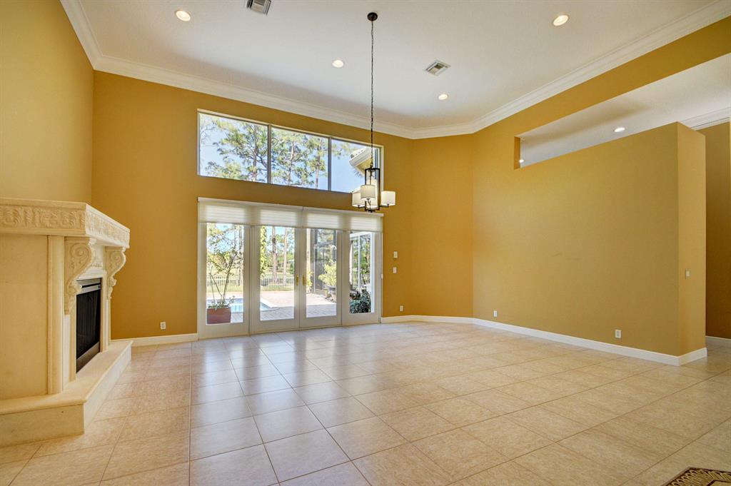 STONEWAL ESTATES - Residential