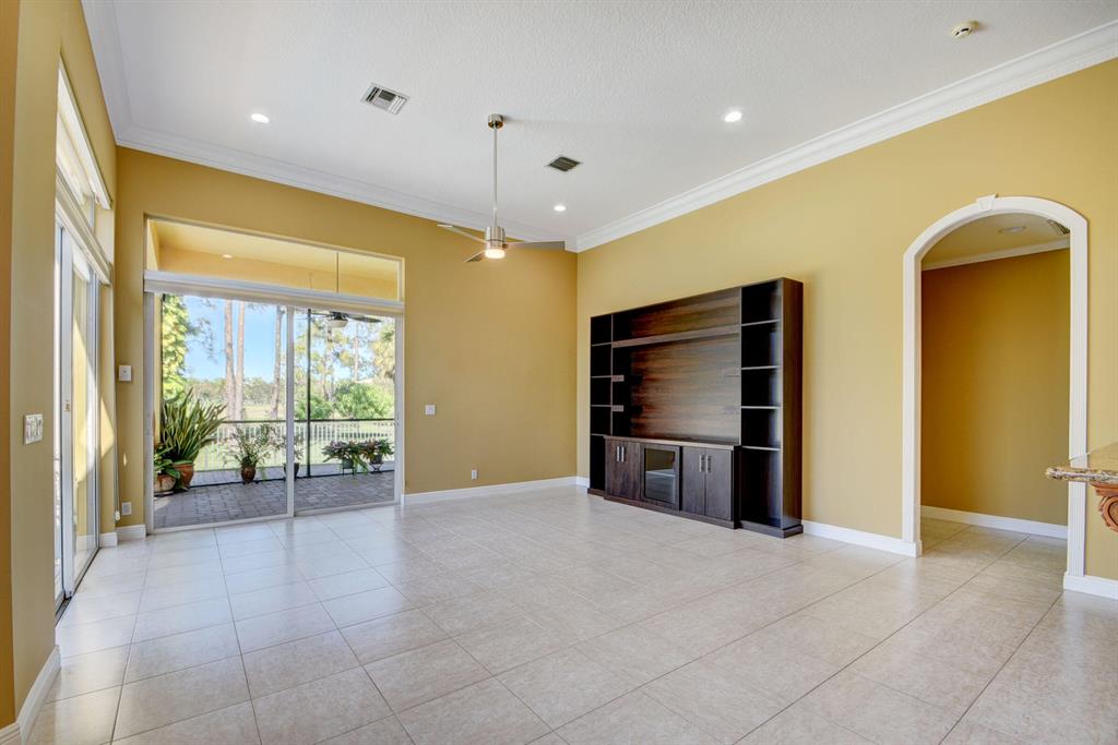 STONEWAL ESTATES - Residential