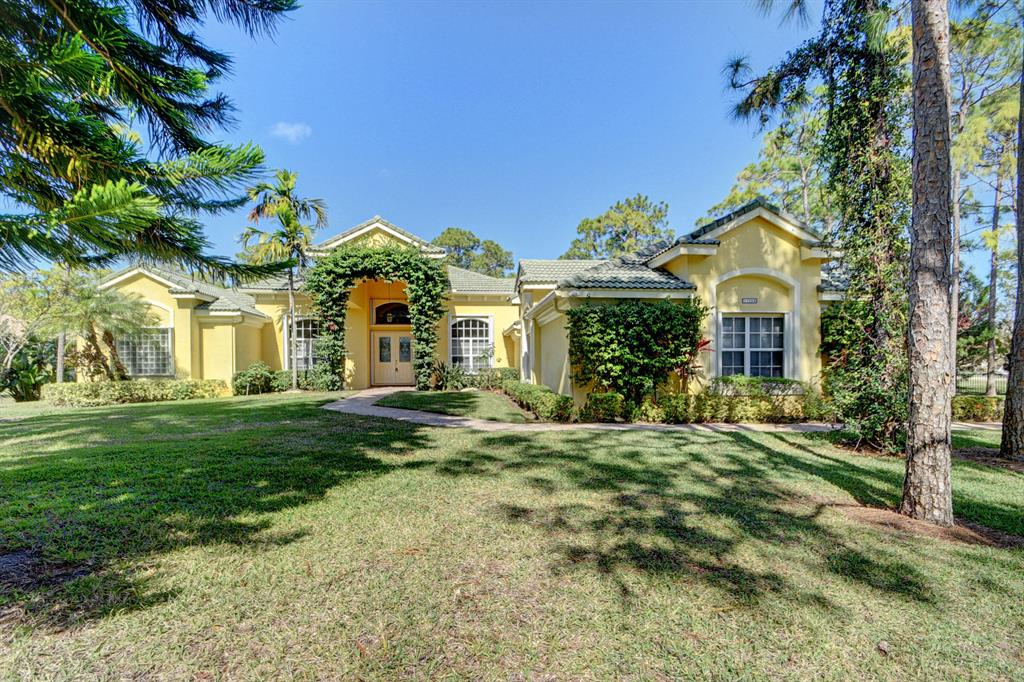 STONEWAL ESTATES - Residential