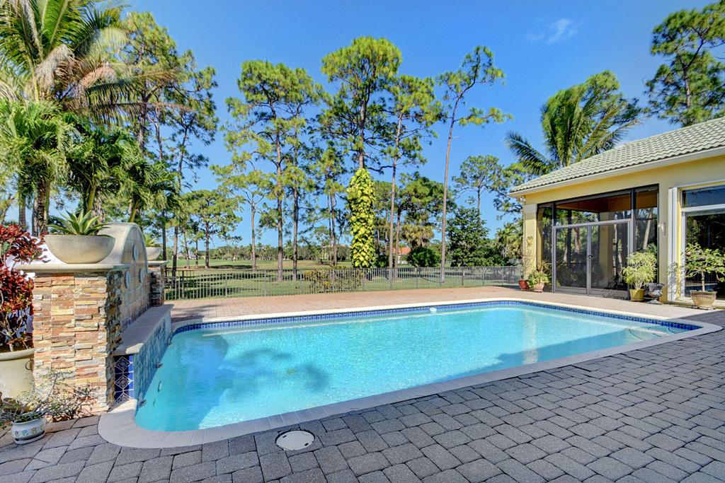 STONEWAL ESTATES - Residential