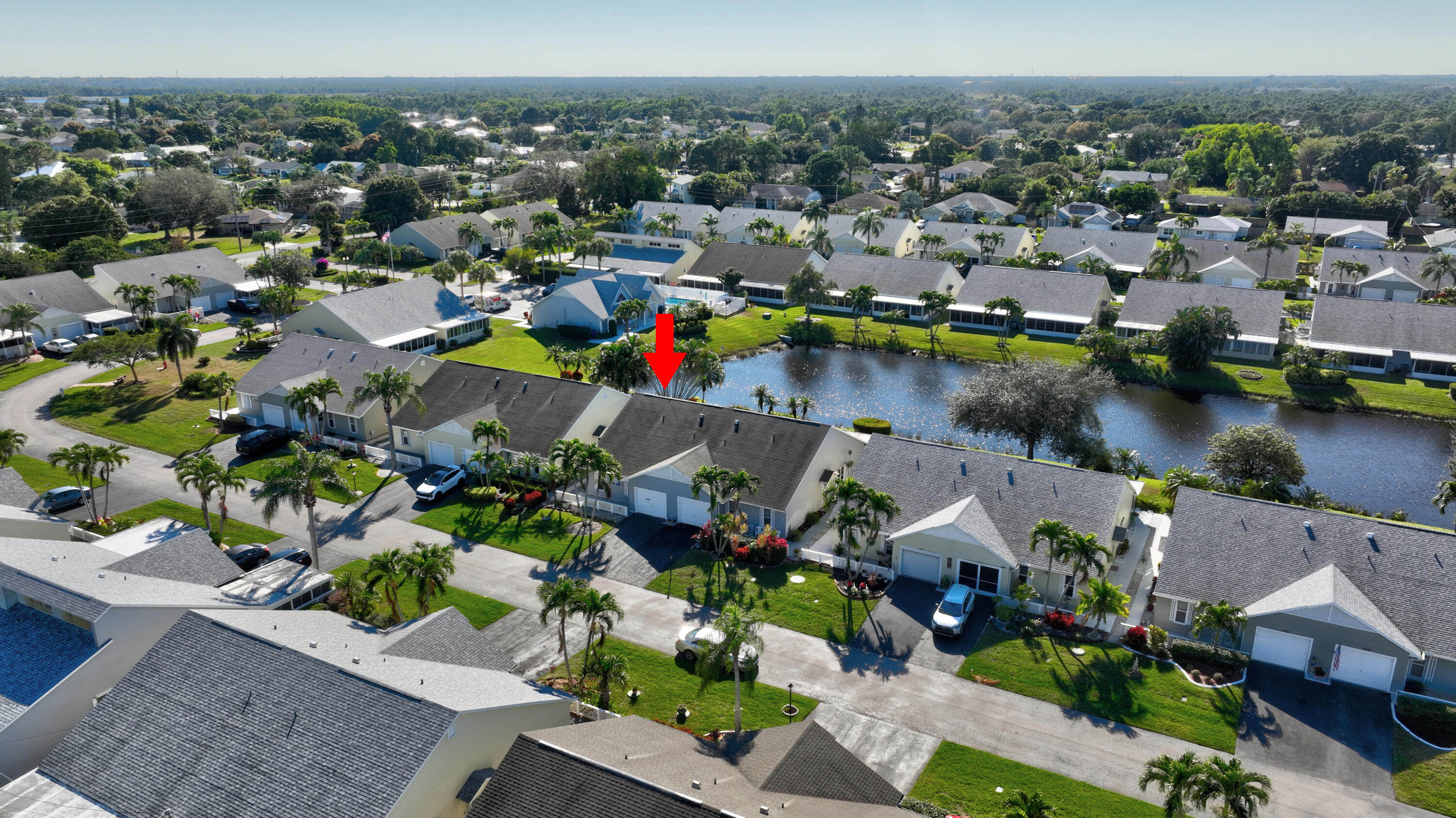 TROPICAL EAST - Residential