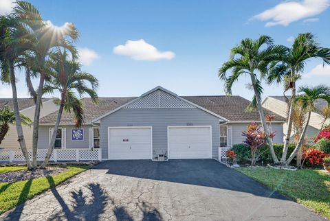 Photo of 2540 SE Tropical East Circle E, Port Saint Lucie, FL 34952 (MLS # R11150314)