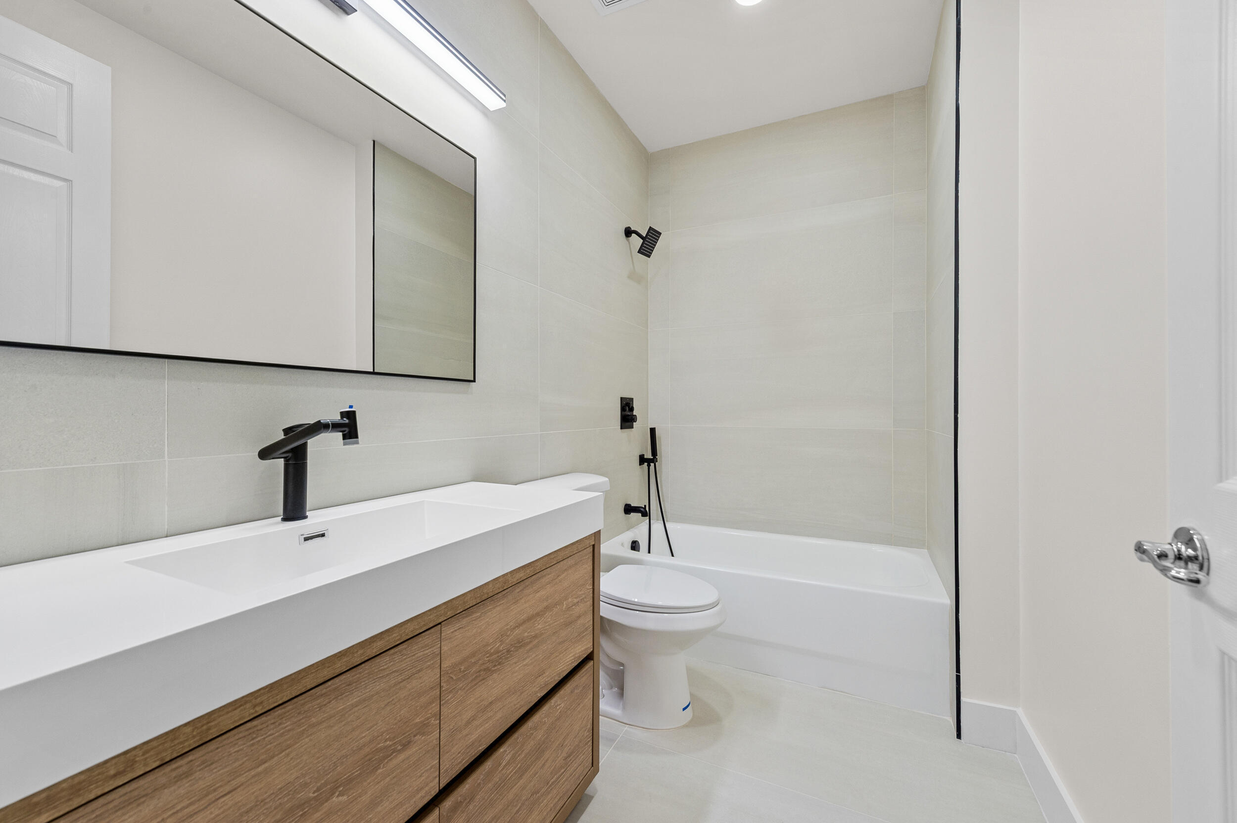 CANYON SPRINGS - Residential