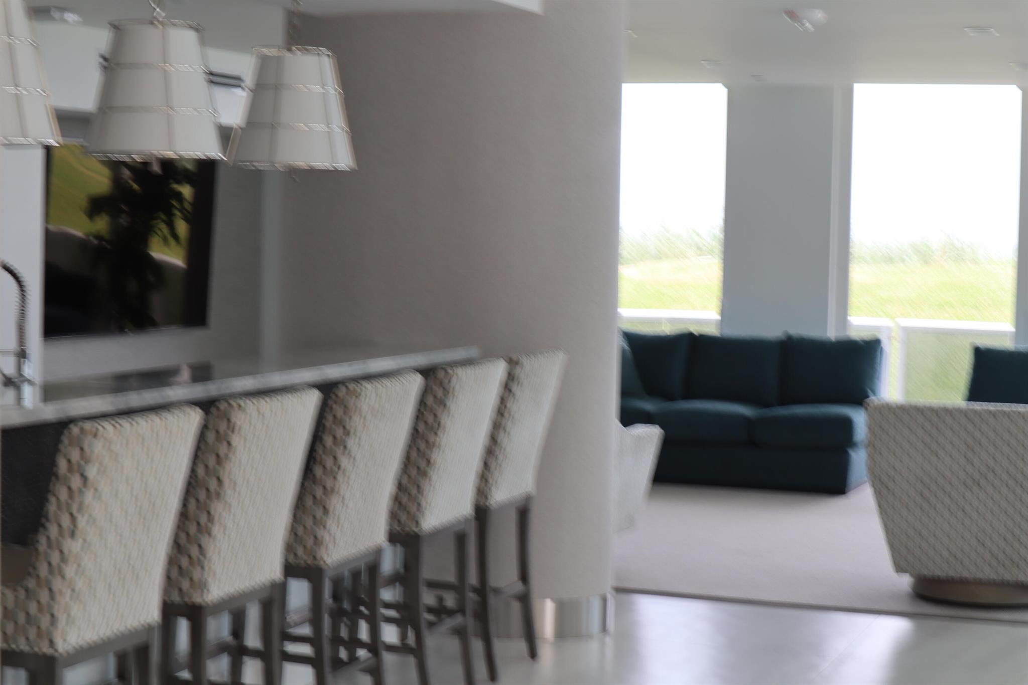 BERESFORD CONDO - Residential