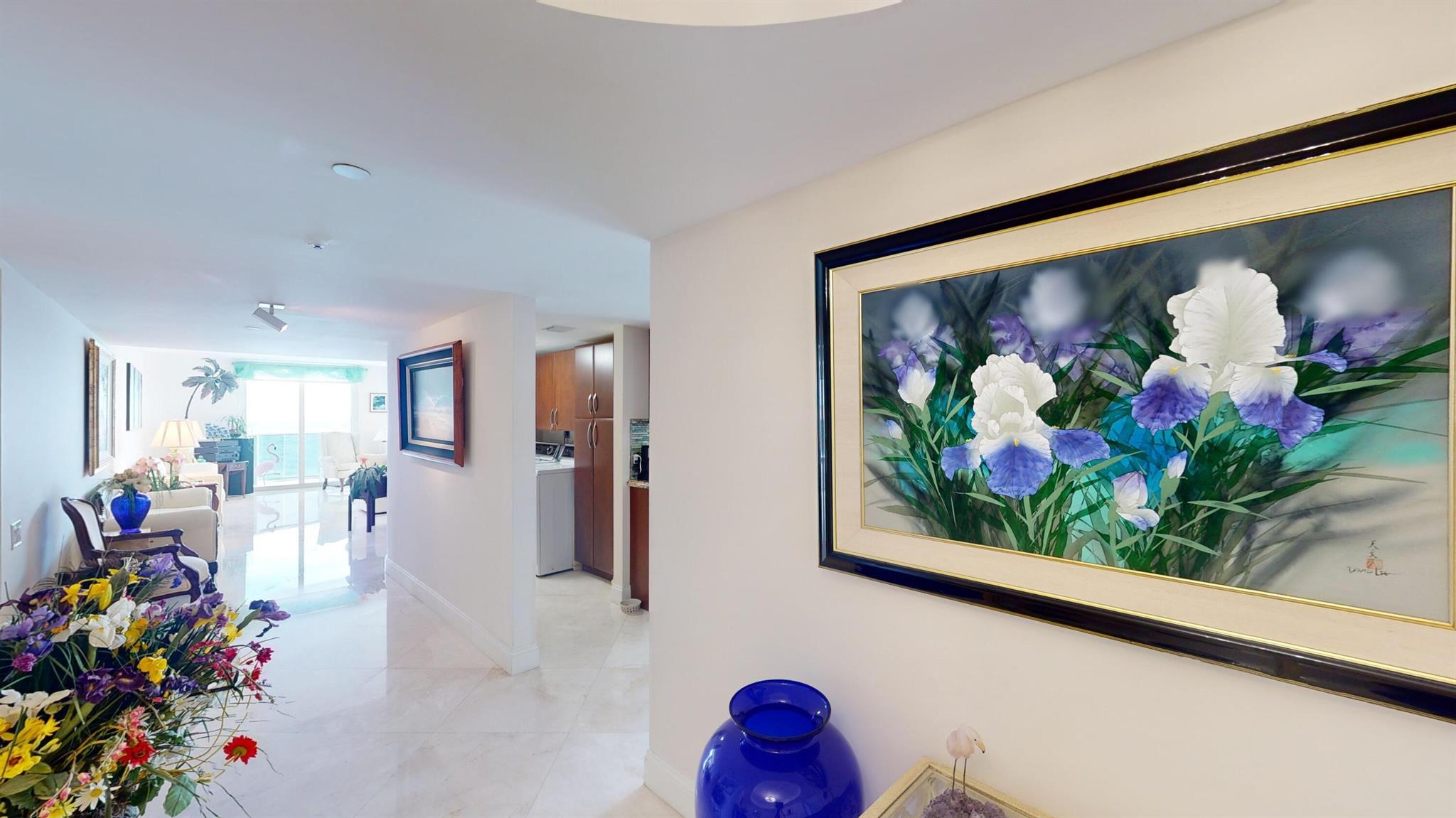 BERESFORD CONDO - Residential