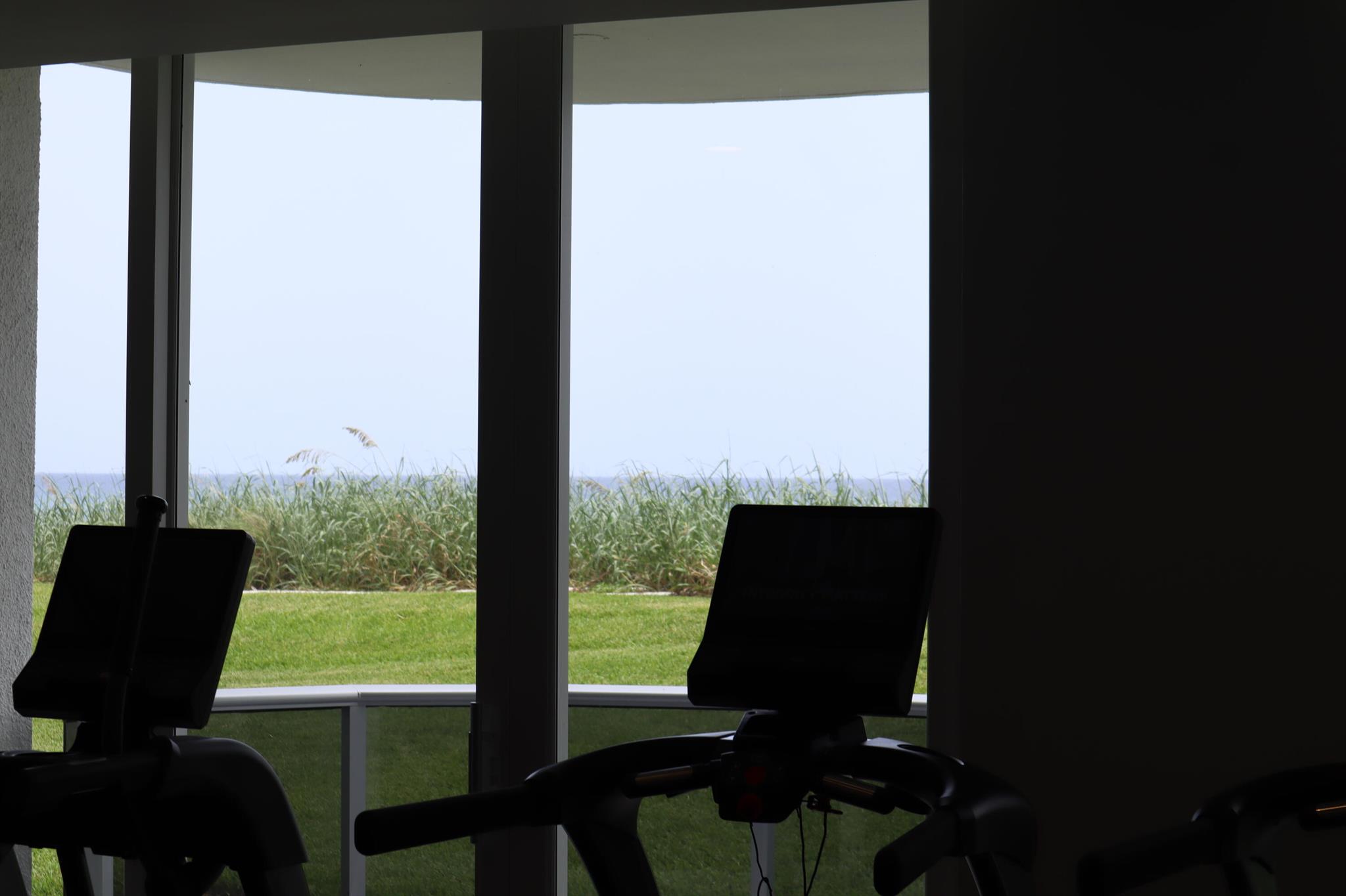 BERESFORD CONDO - Residential