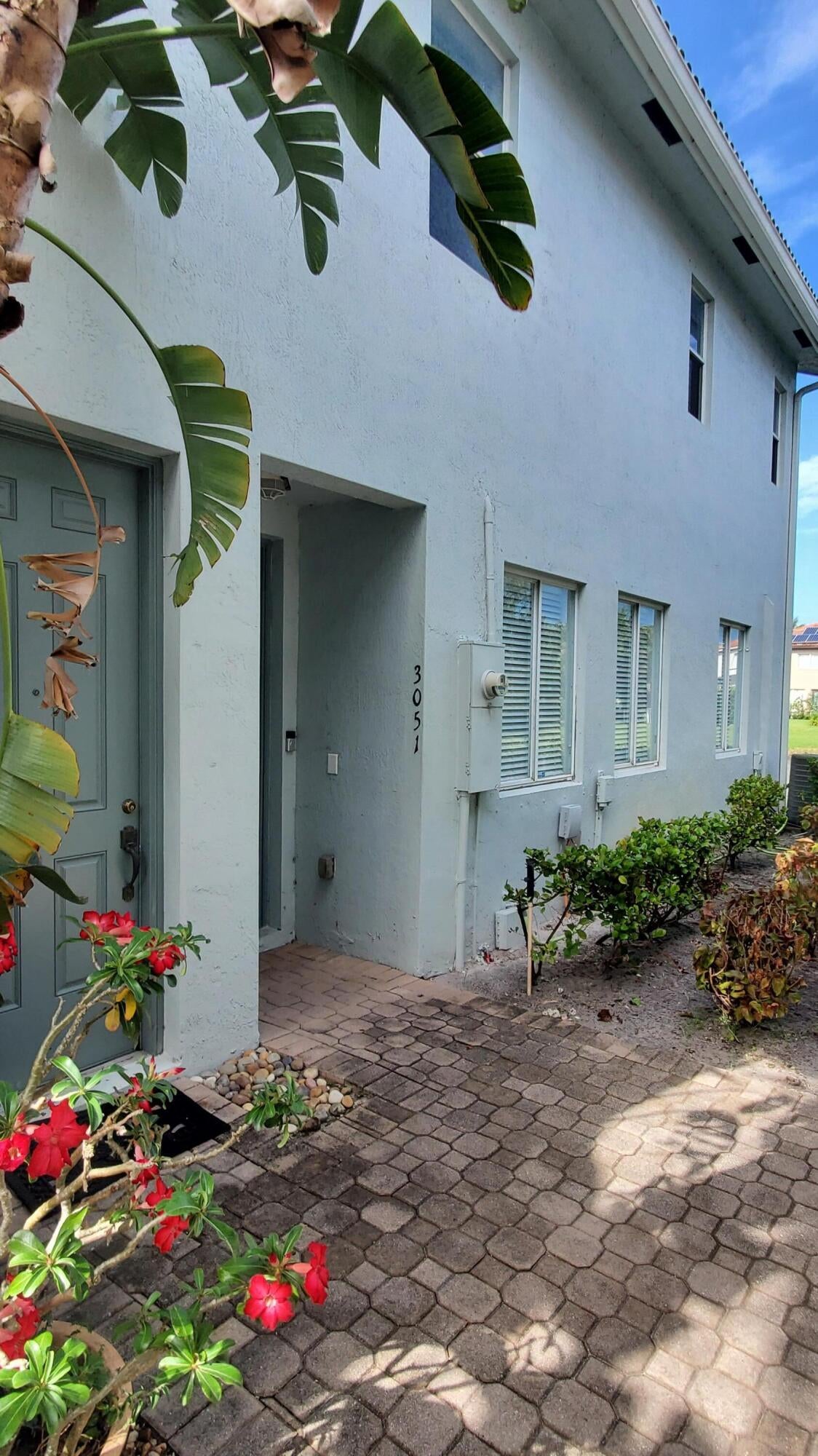 3051 Laurel Ridge Circle