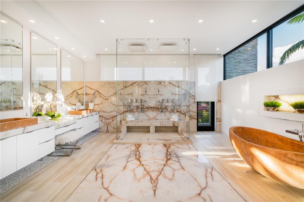 Gould Island 15-62 B - Residential