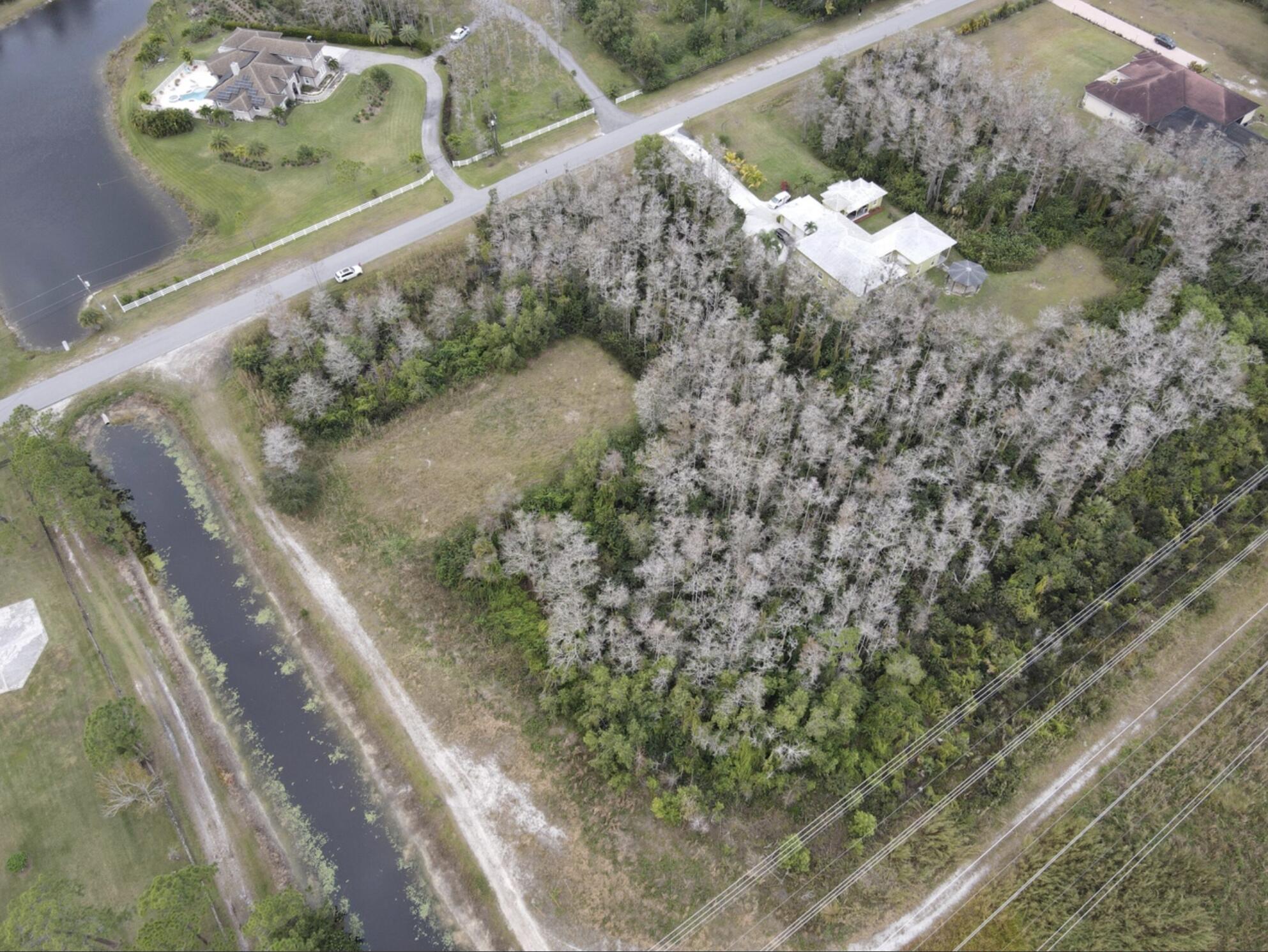 5876 Sugarcane Lane