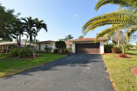 8592 NW 7th St Coral Springs FL 33071