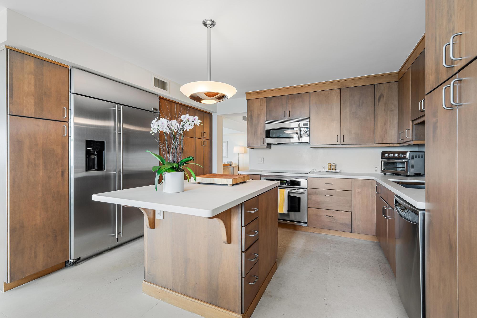 3456 S Ocean Boulevard 801