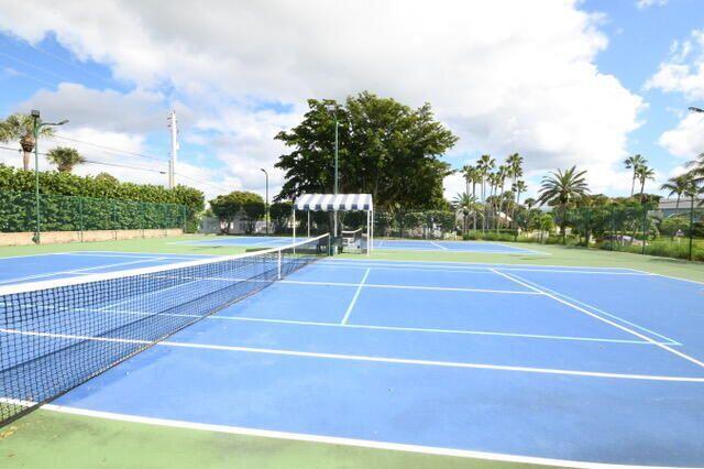 VILLAS OF OCEAN DUNES 2 - Residential Lease