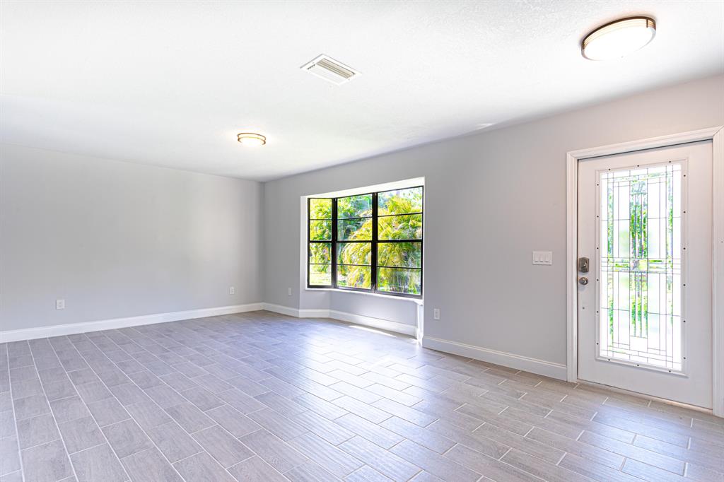 The Acreage - Residential