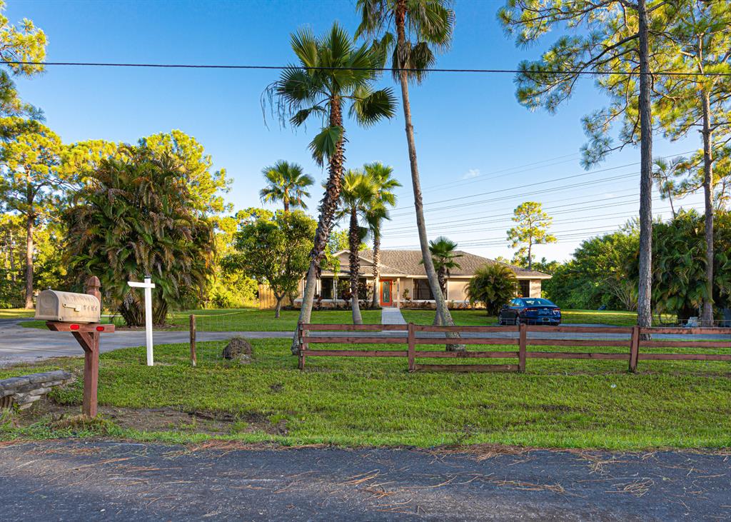 The Acreage - Residential