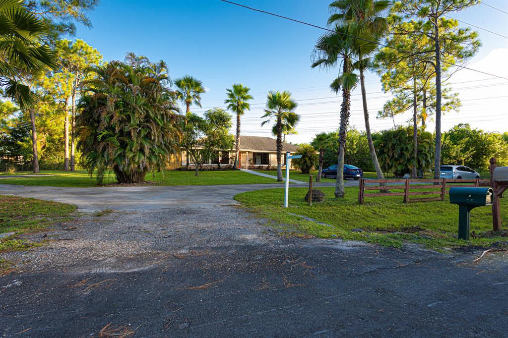 The Acreage - Residential