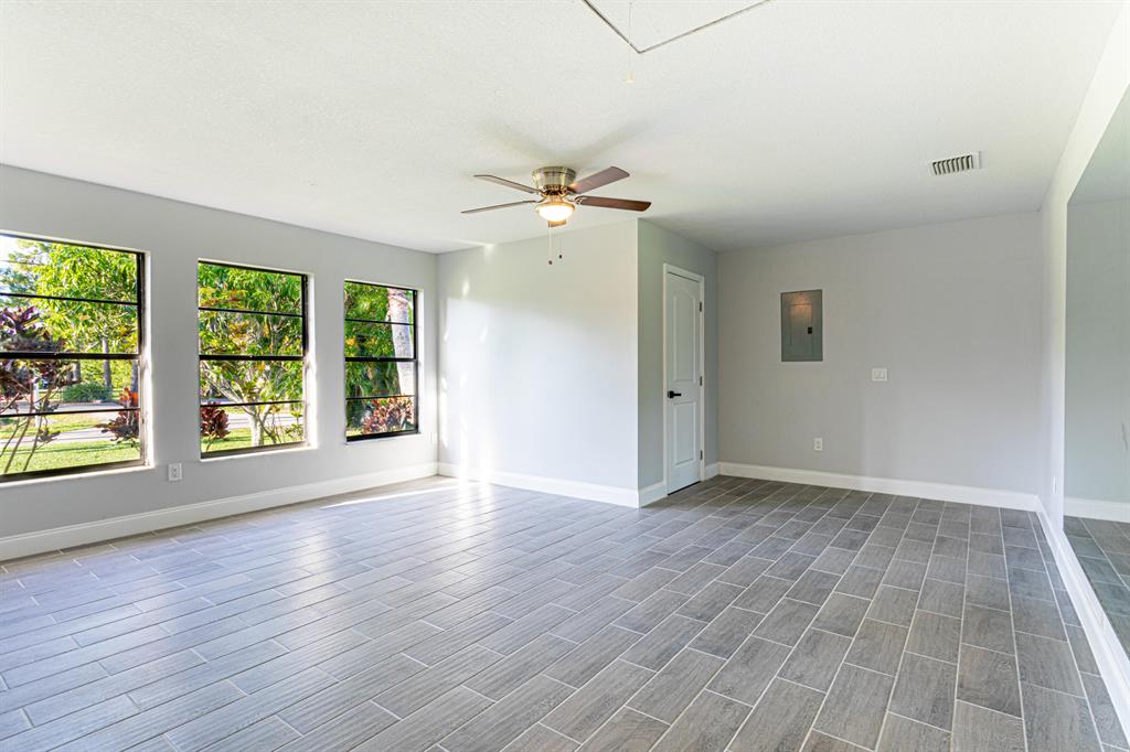 The Acreage - Residential