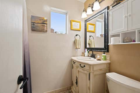 Tiny photo for 250 NE 57th Street, Oakland Park, FL 33334 (MLS # B26049907)