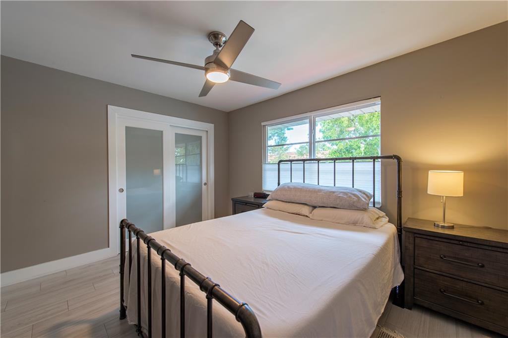 Manor Grove Townhomes - Residential