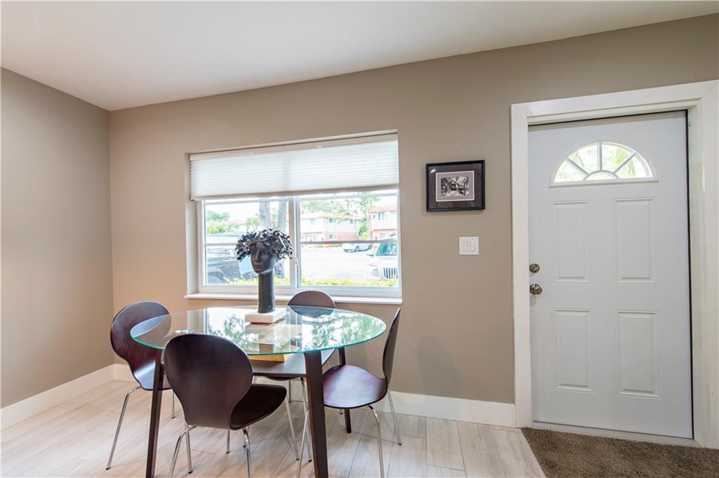 Manor Grove Townhomes - Residential