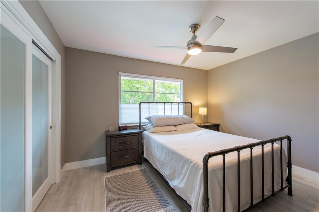 Manor Grove Townhomes - Residential