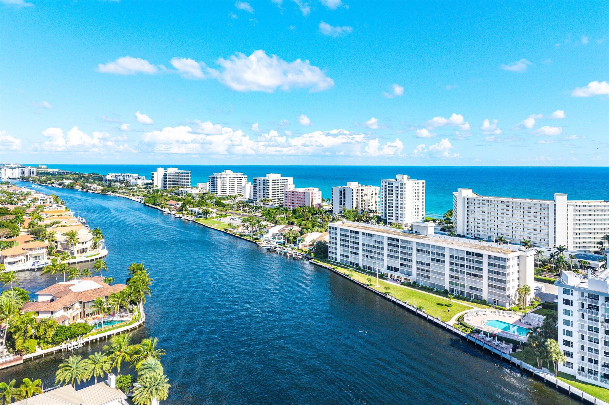 PENTHOUSE HIGHLANDS CONDO - Residential