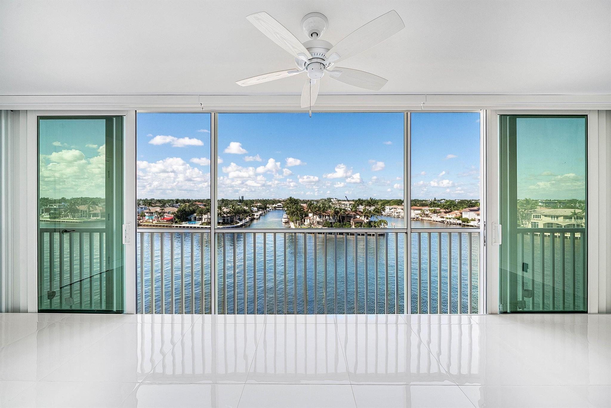 PENTHOUSE HIGHLANDS CONDO - Residential