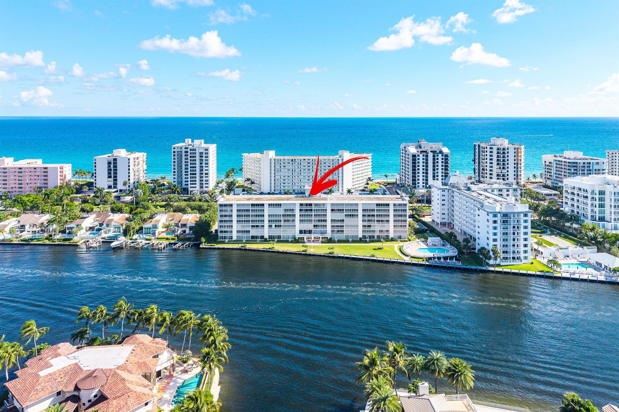 PENTHOUSE HIGHLANDS CONDO - Residential