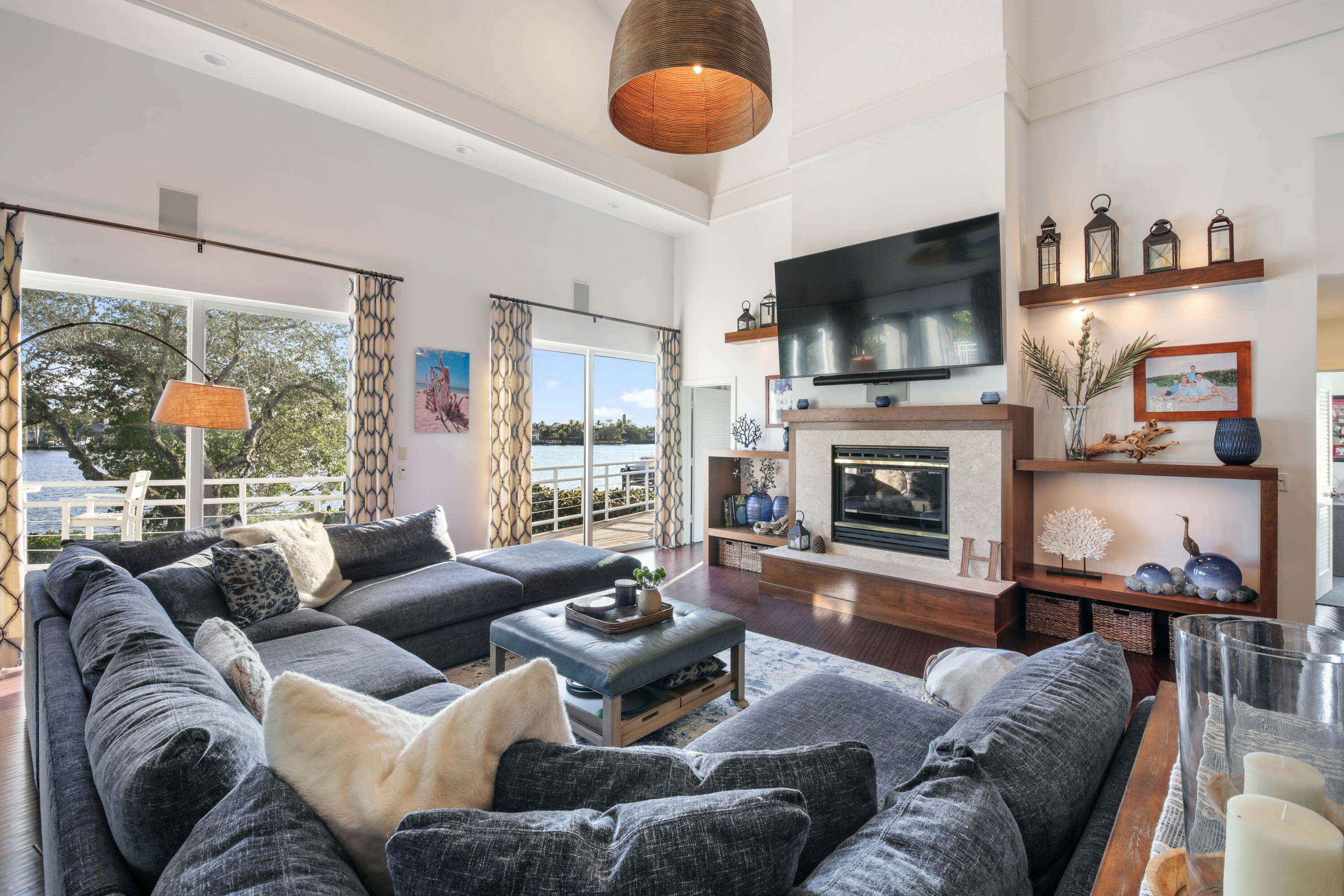 PENNOCK POINT - Residential