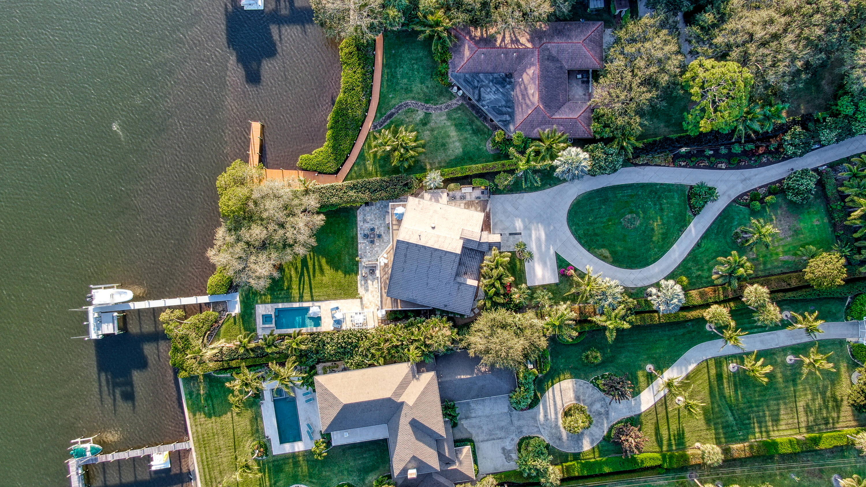 PENNOCK POINT - Residential