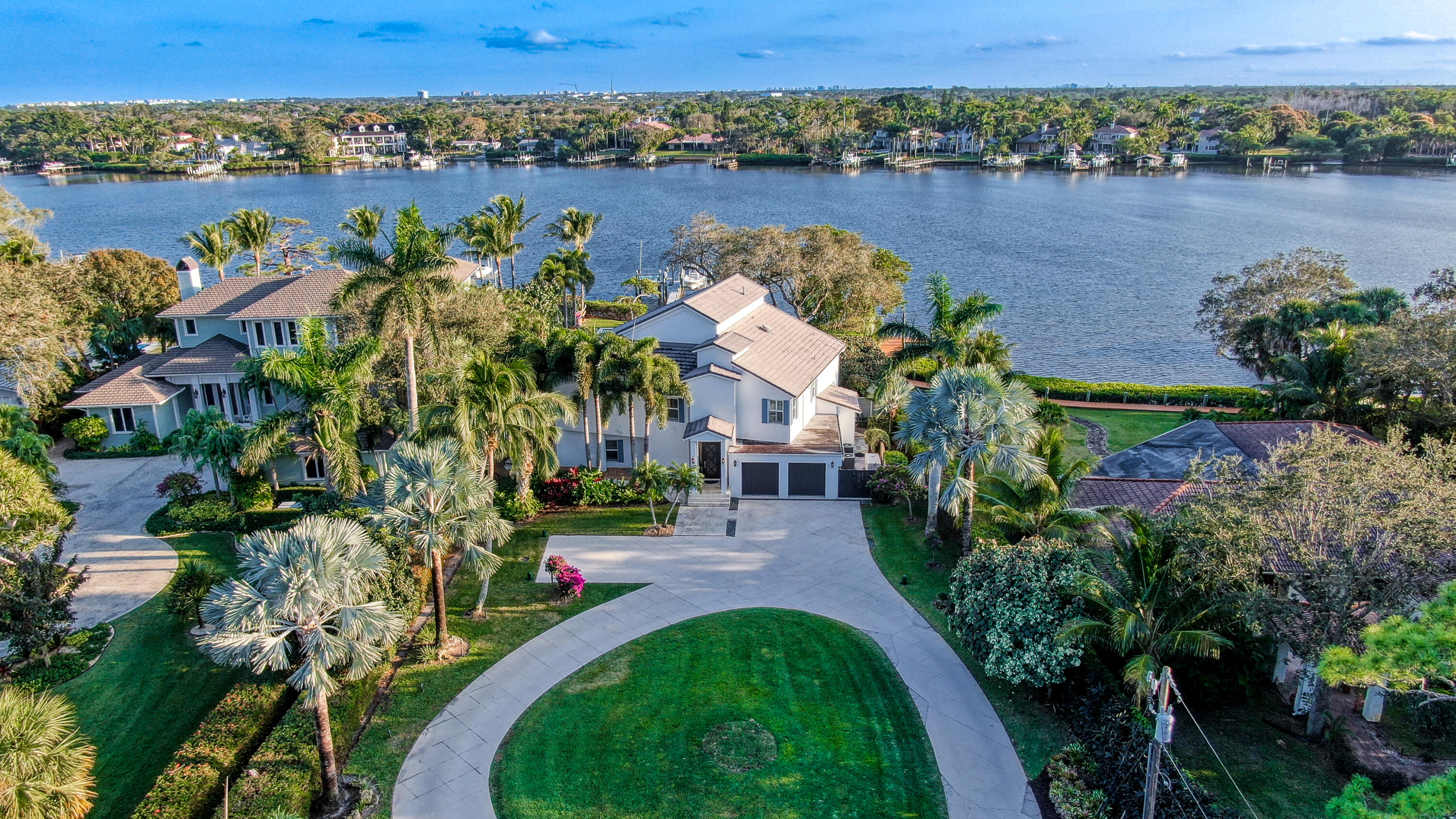 PENNOCK POINT - Residential