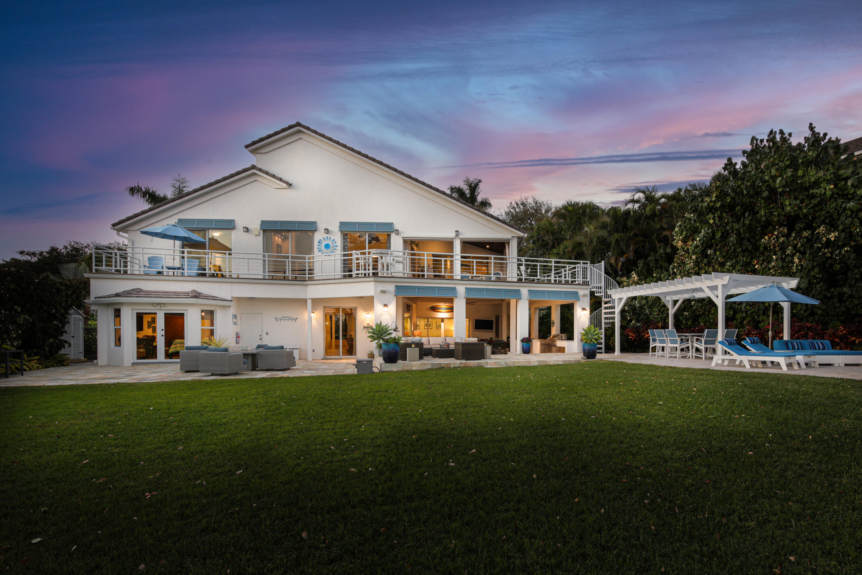 PENNOCK POINT - Residential