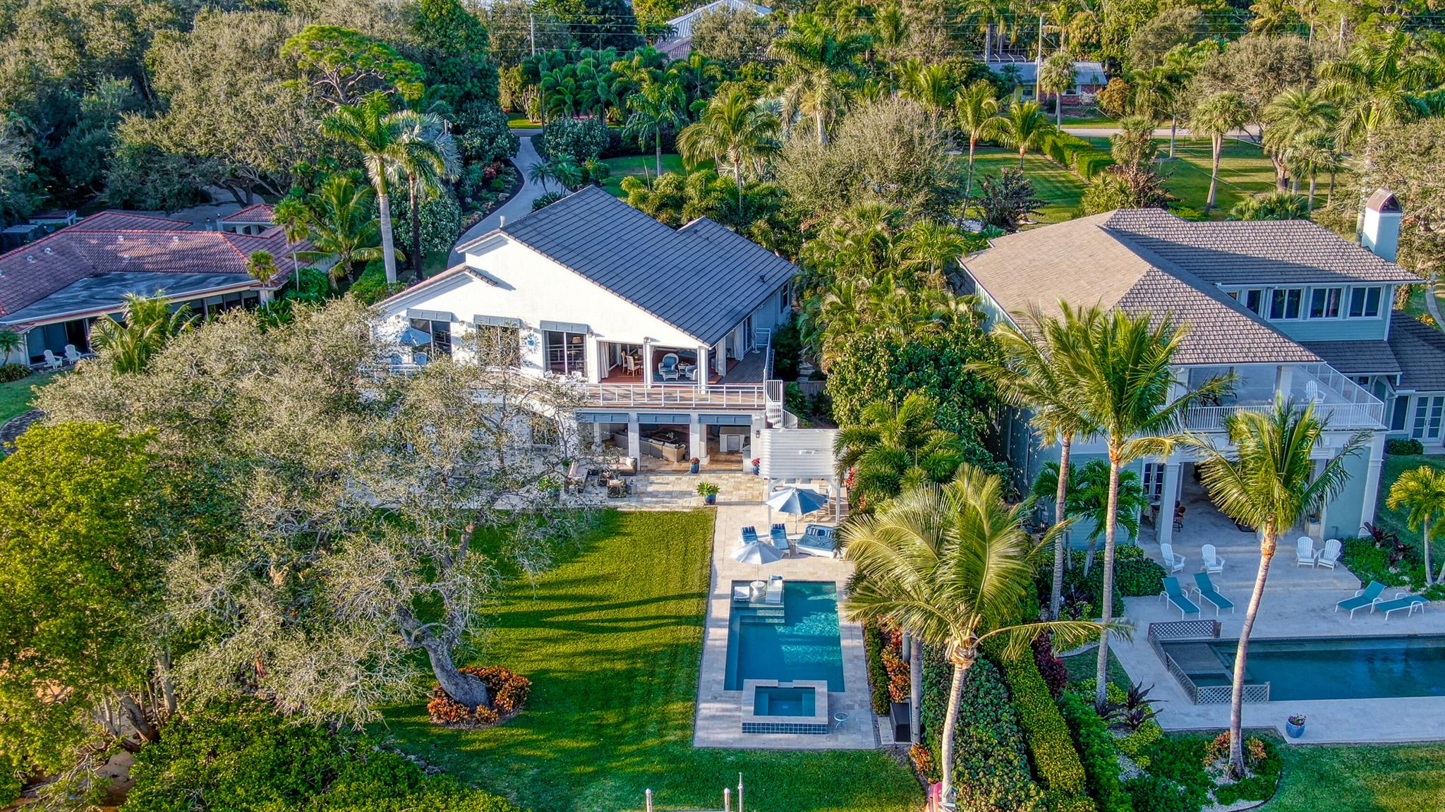 PENNOCK POINT - Residential