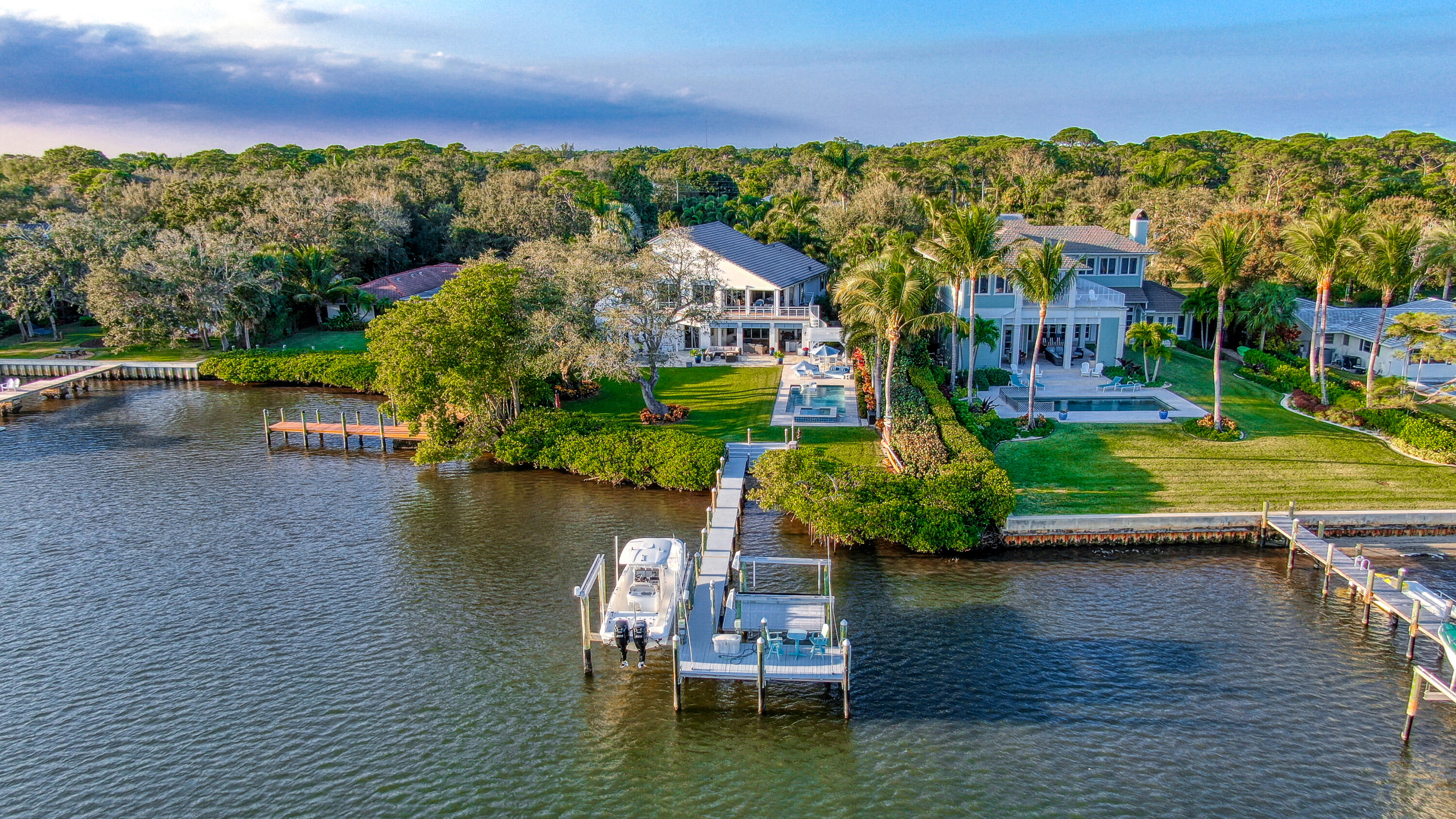 PENNOCK POINT - Residential