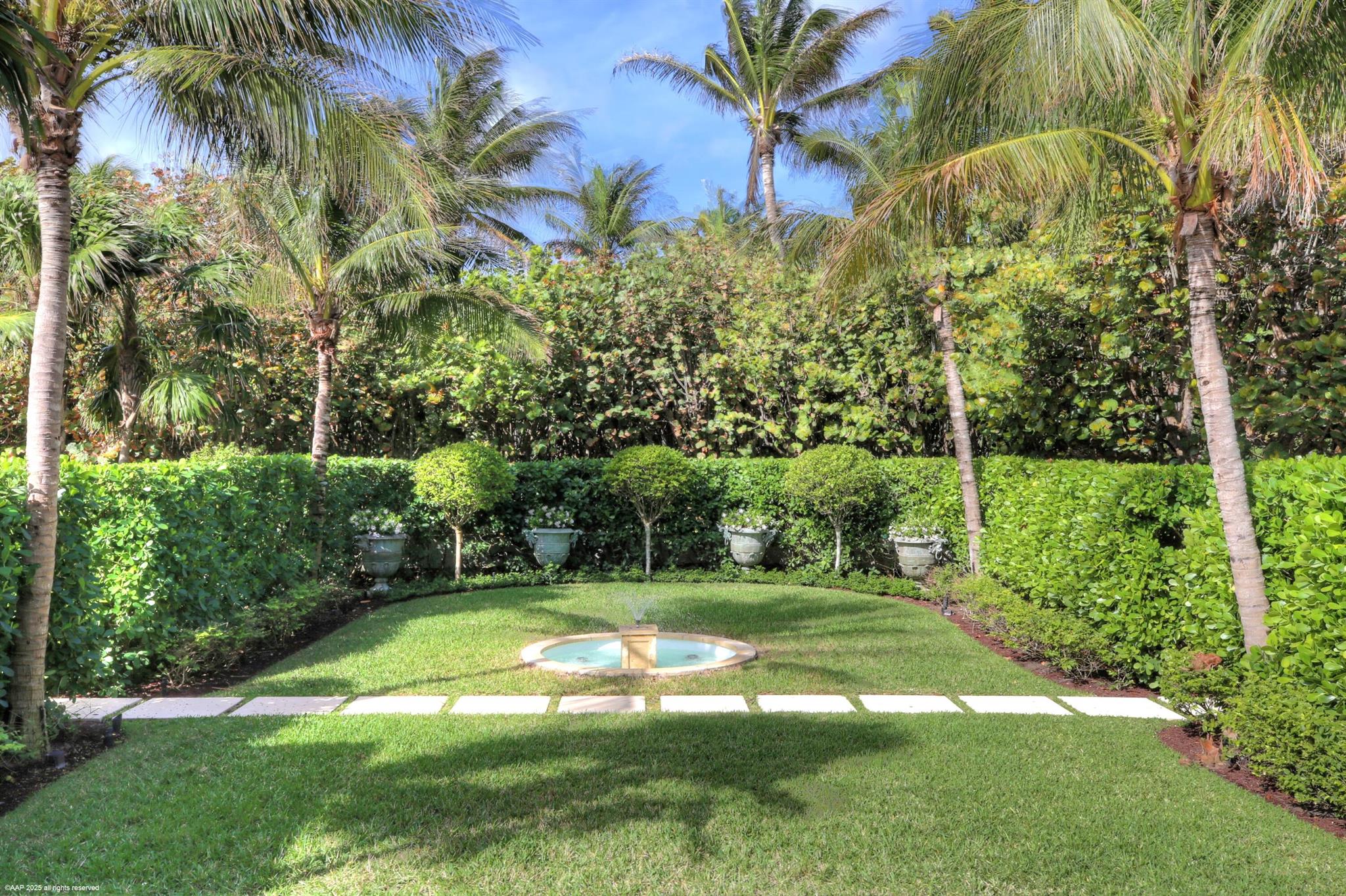 Jupiter Island - Residential