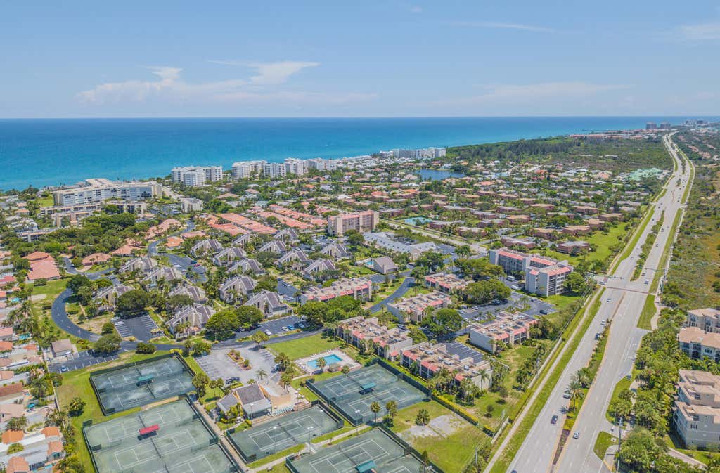 Photo of 1605 S Us Highway 1 #V2-102, Jupiter, FL 33477 (MLS # R10971210)