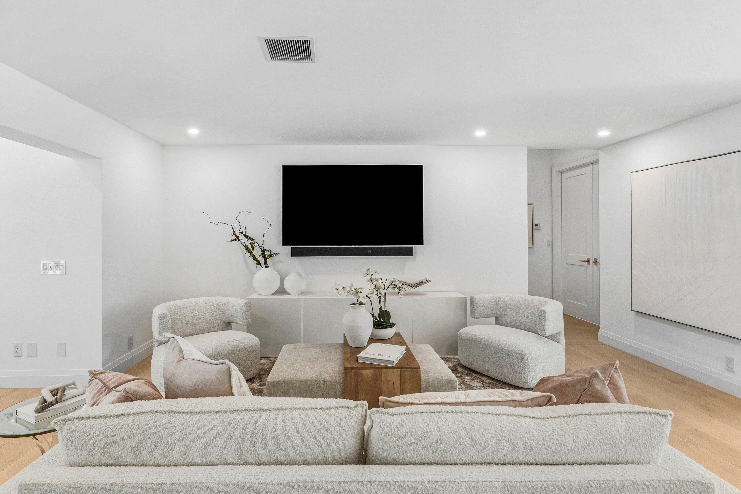 BOCA RATON RIVIERA - Residential Lease