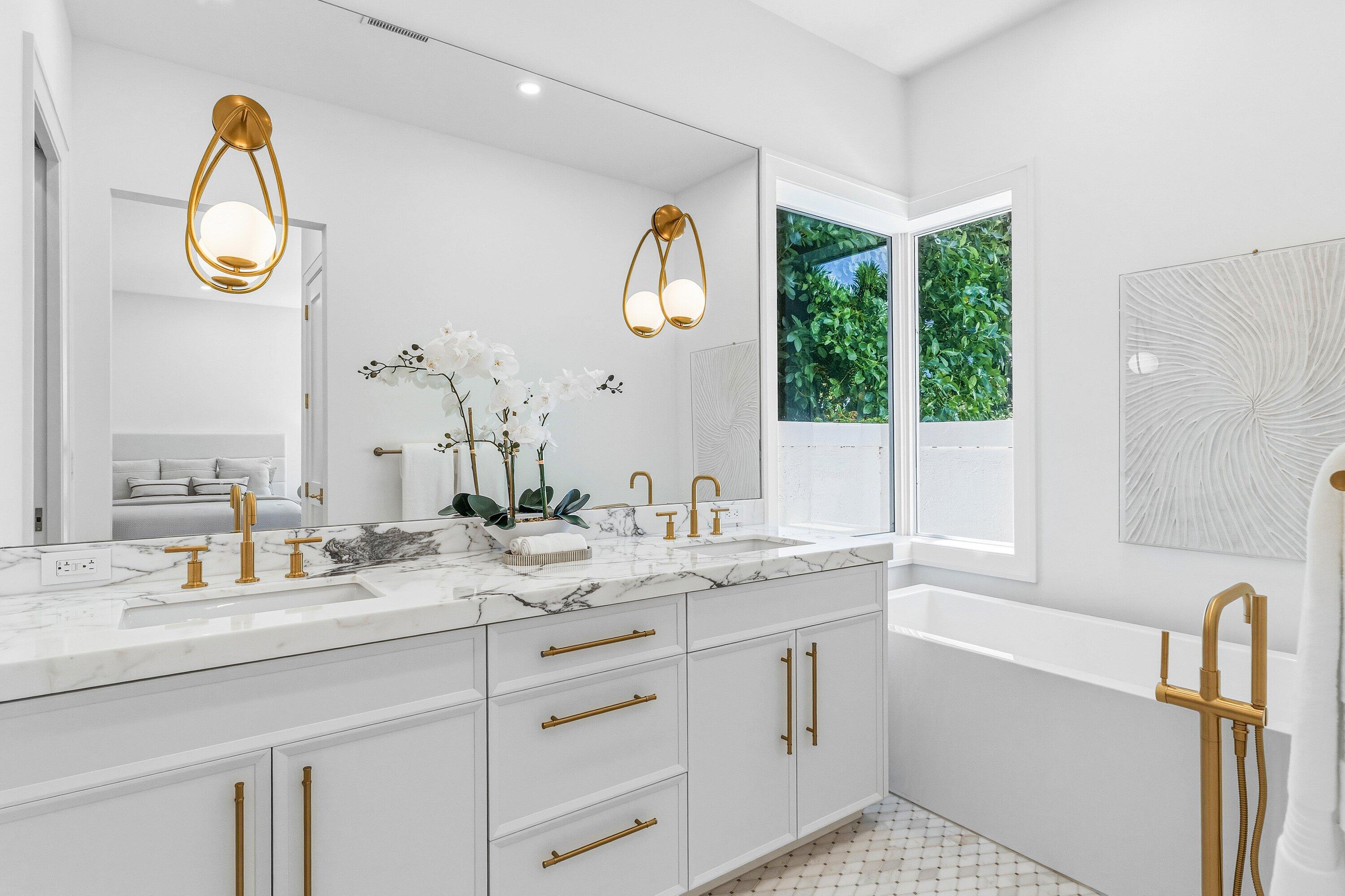 BOCA RATON RIVIERA - Residential Lease